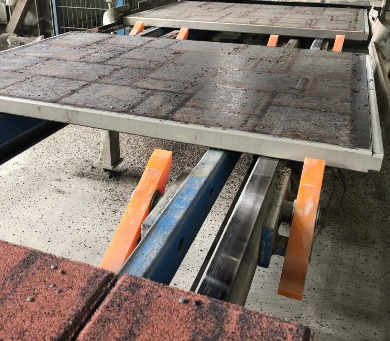 production pallets for concrete pavers