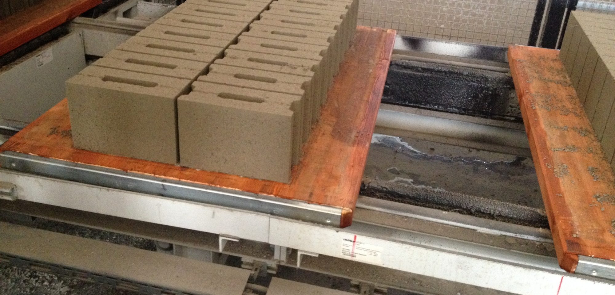 wooden production boars mywood not wasa not assyx  for block making machines like hess omag masa 